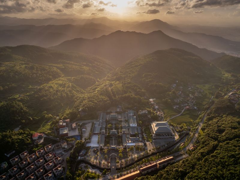 寺院全景
